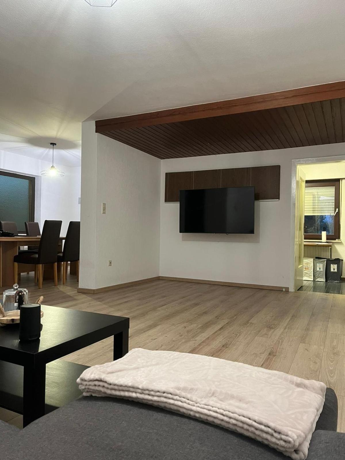 Appartement Avec Jacuzzi Et Jardin Kehl Exterior photo