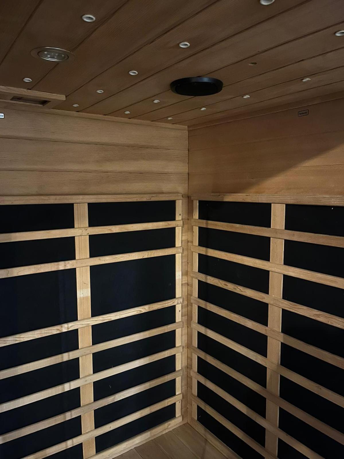 Appartement Avec Jacuzzi Et Jardin Kehl Exterior photo