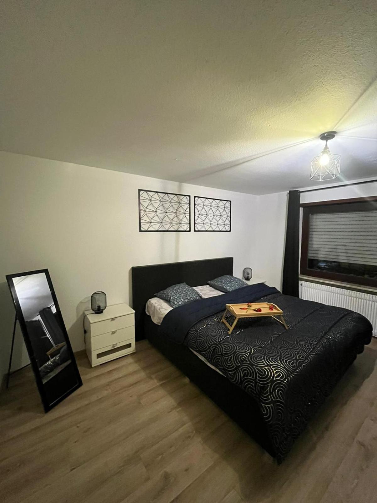 Appartement Avec Jacuzzi Et Jardin Kehl Exterior photo
