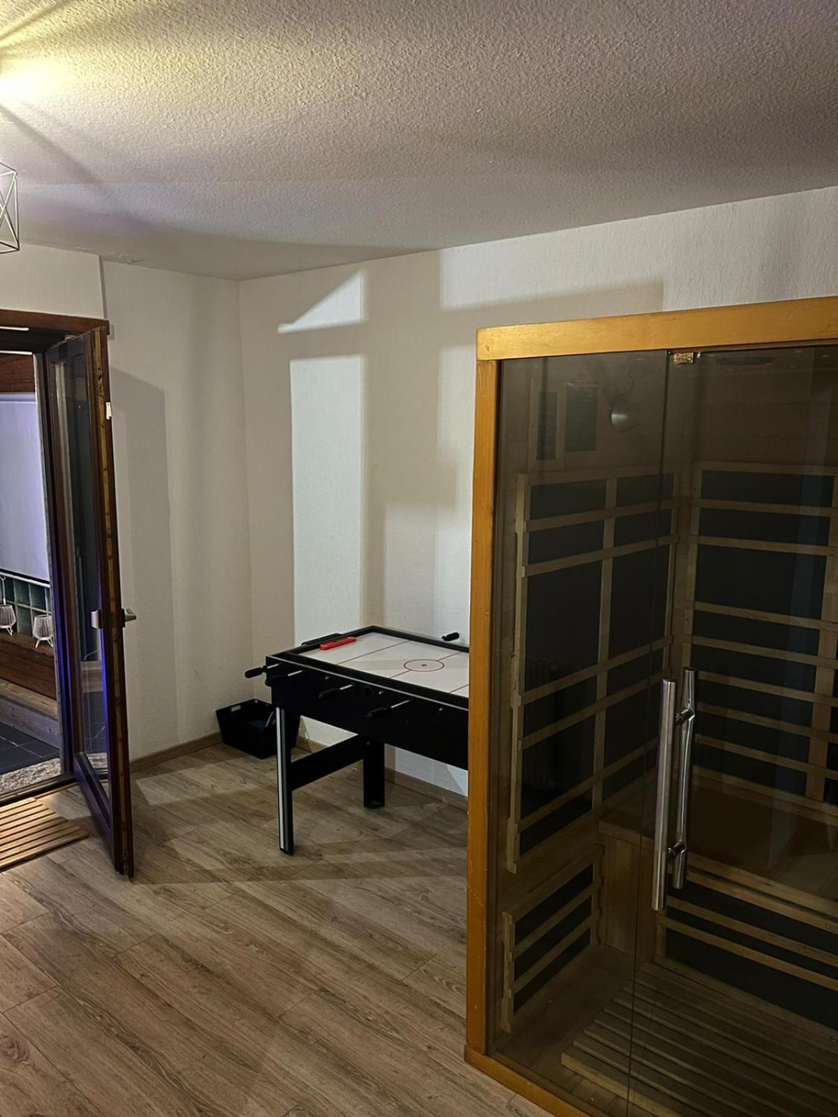 Appartement Avec Jacuzzi Et Jardin Kehl Exterior photo